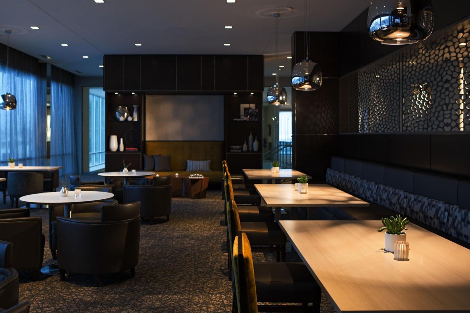 Ac Hotel Cincinnati At Liberty Center Вест-Честер Екстер'єр фото