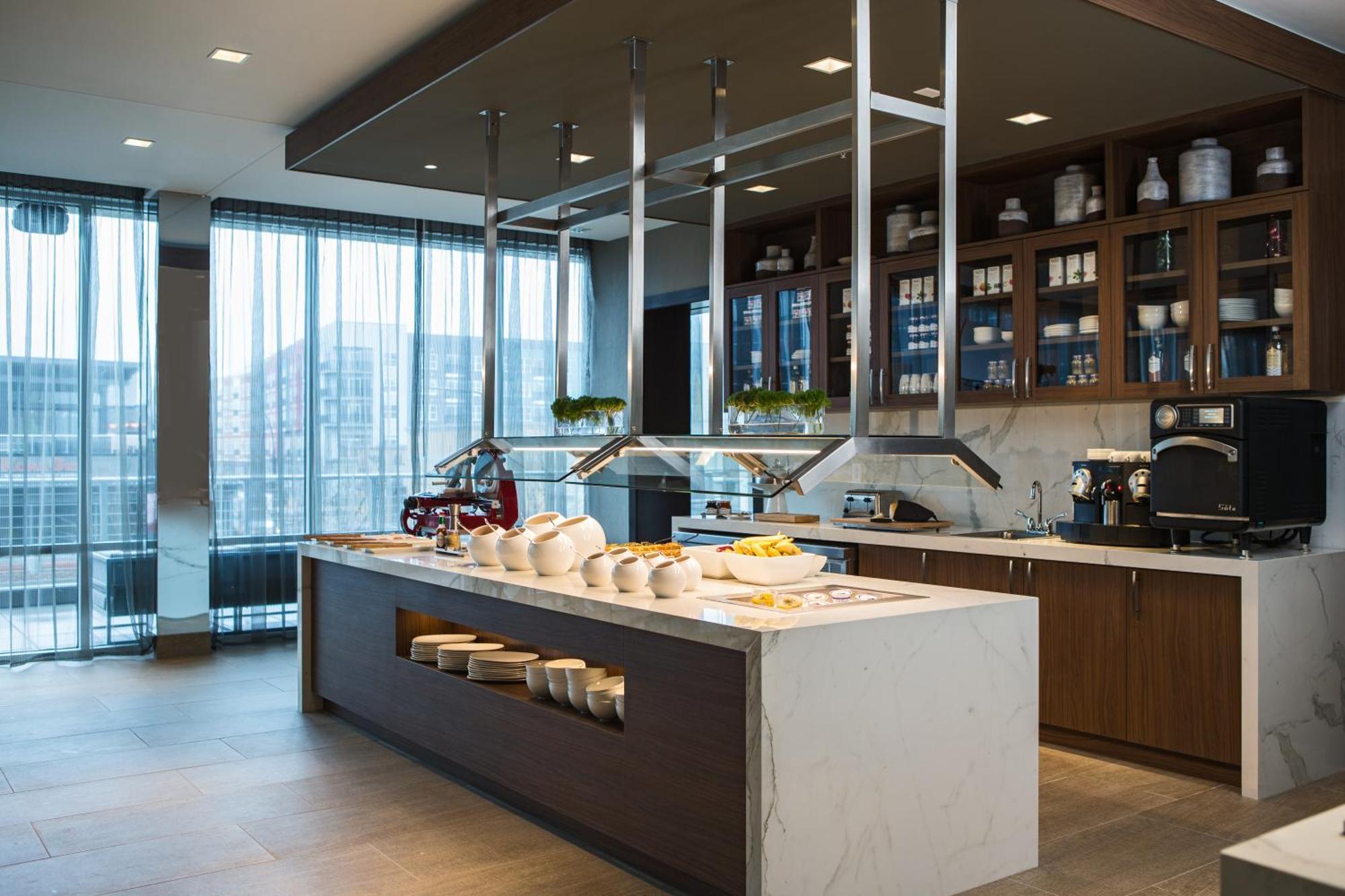 Ac Hotel Cincinnati At Liberty Center Вест-Честер Екстер'єр фото
