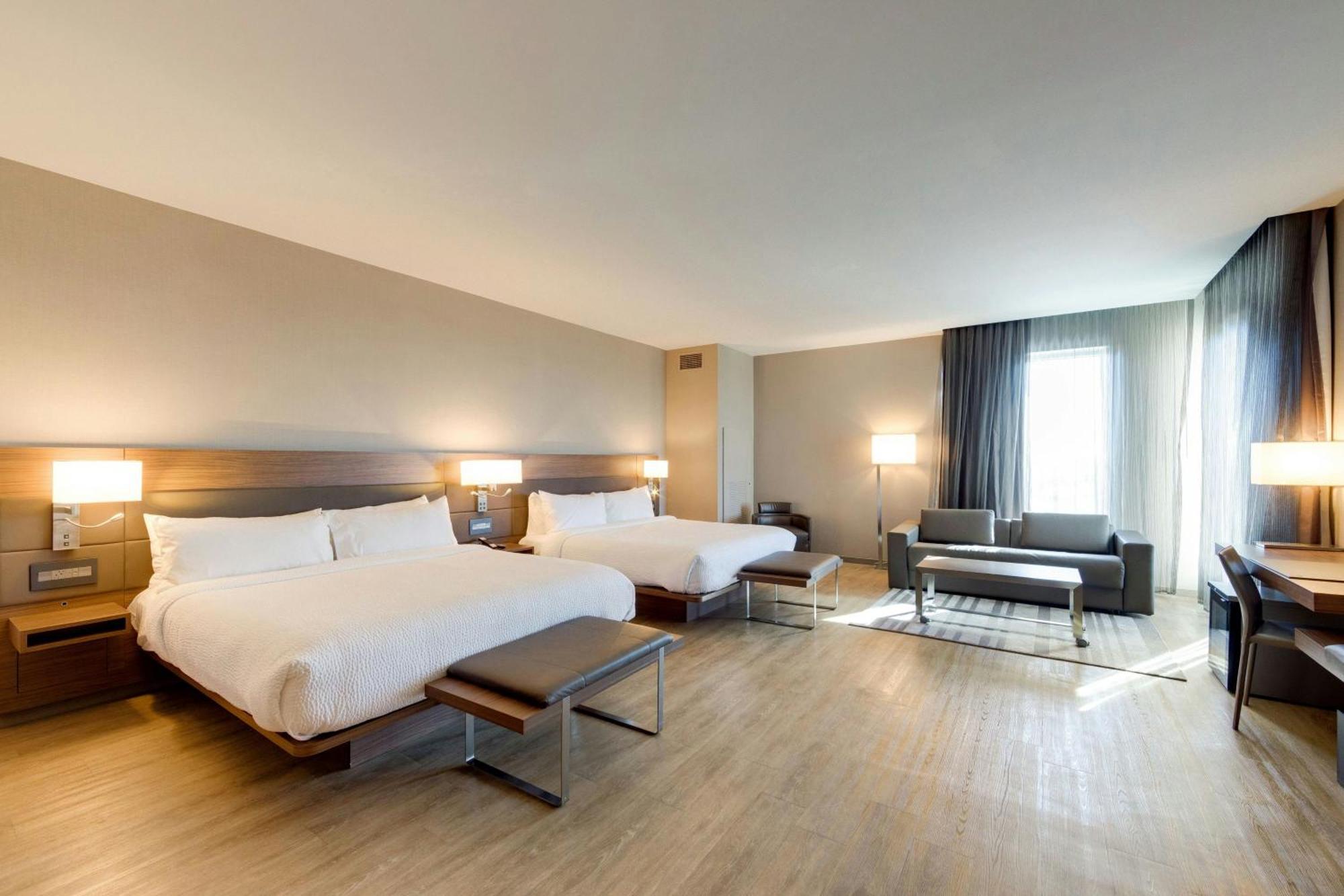 Ac Hotel Cincinnati At Liberty Center Вест-Честер Екстер'єр фото