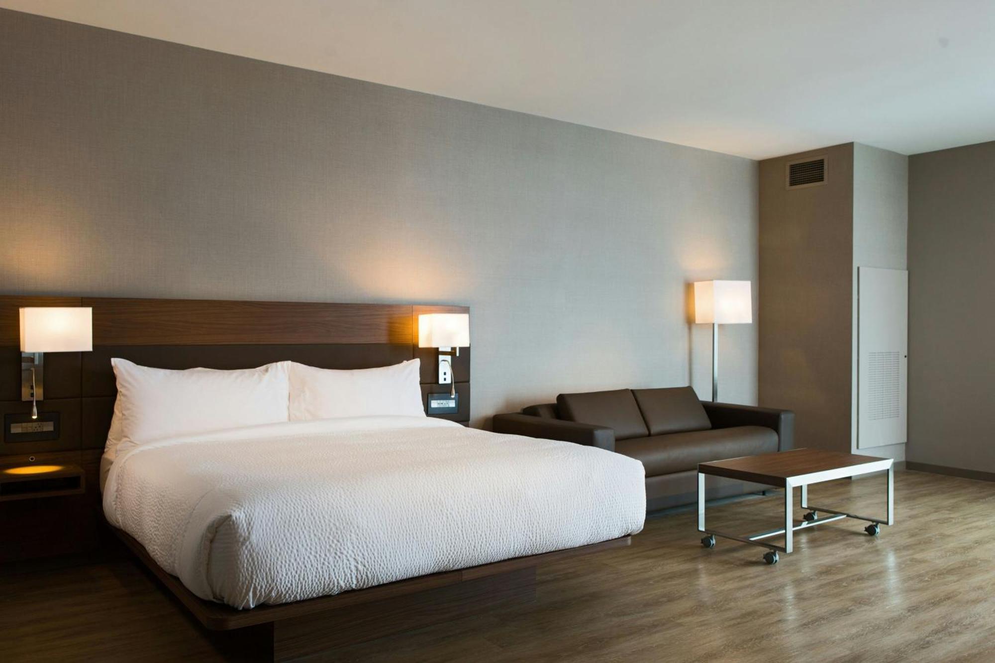 Ac Hotel Cincinnati At Liberty Center Вест-Честер Екстер'єр фото