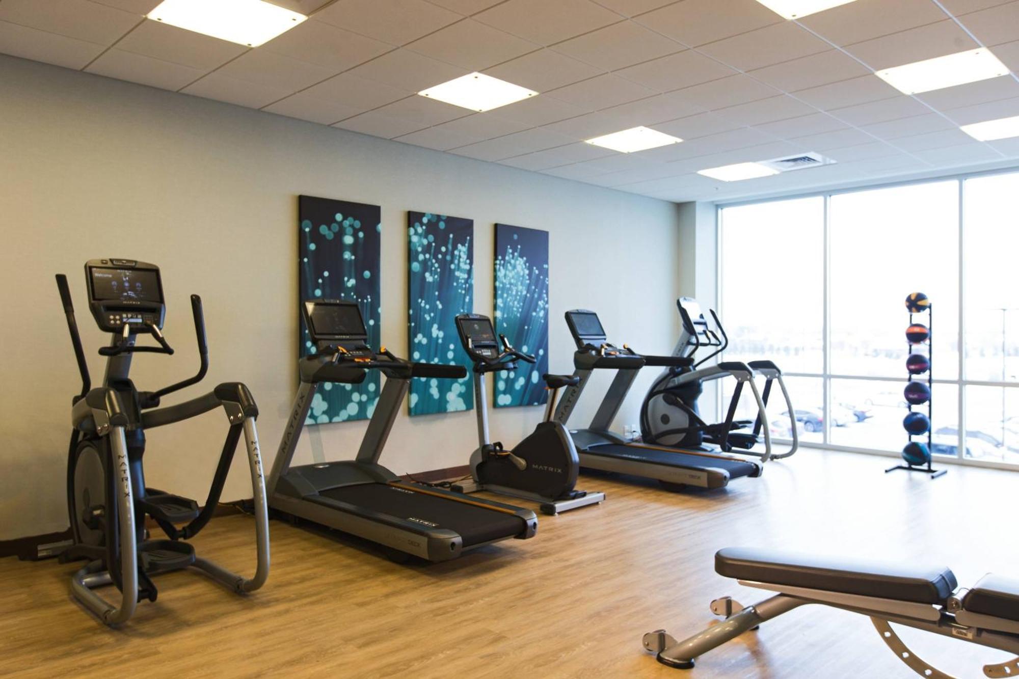 Ac Hotel Cincinnati At Liberty Center Вест-Честер Екстер'єр фото