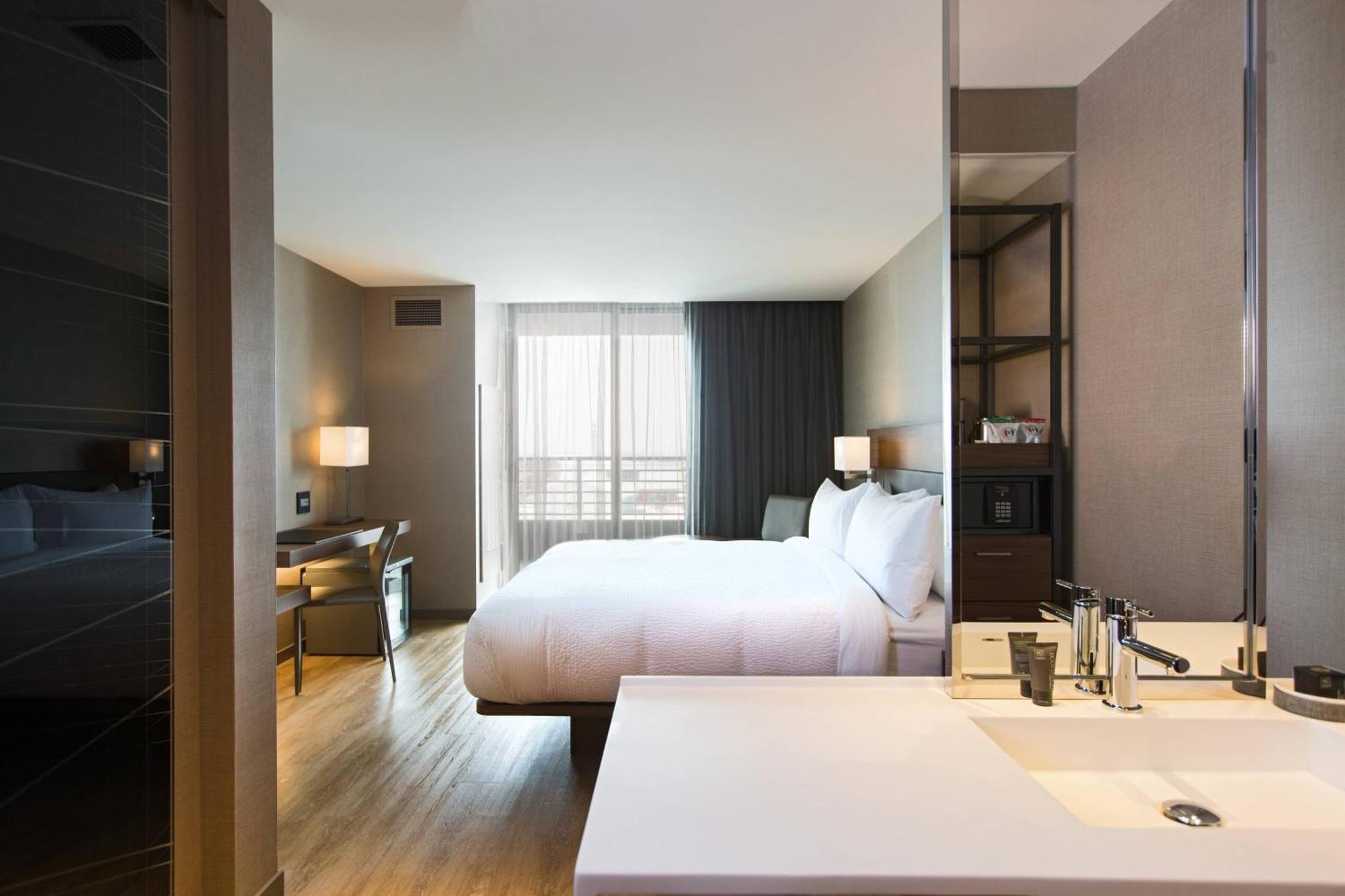 Ac Hotel Cincinnati At Liberty Center Вест-Честер Екстер'єр фото