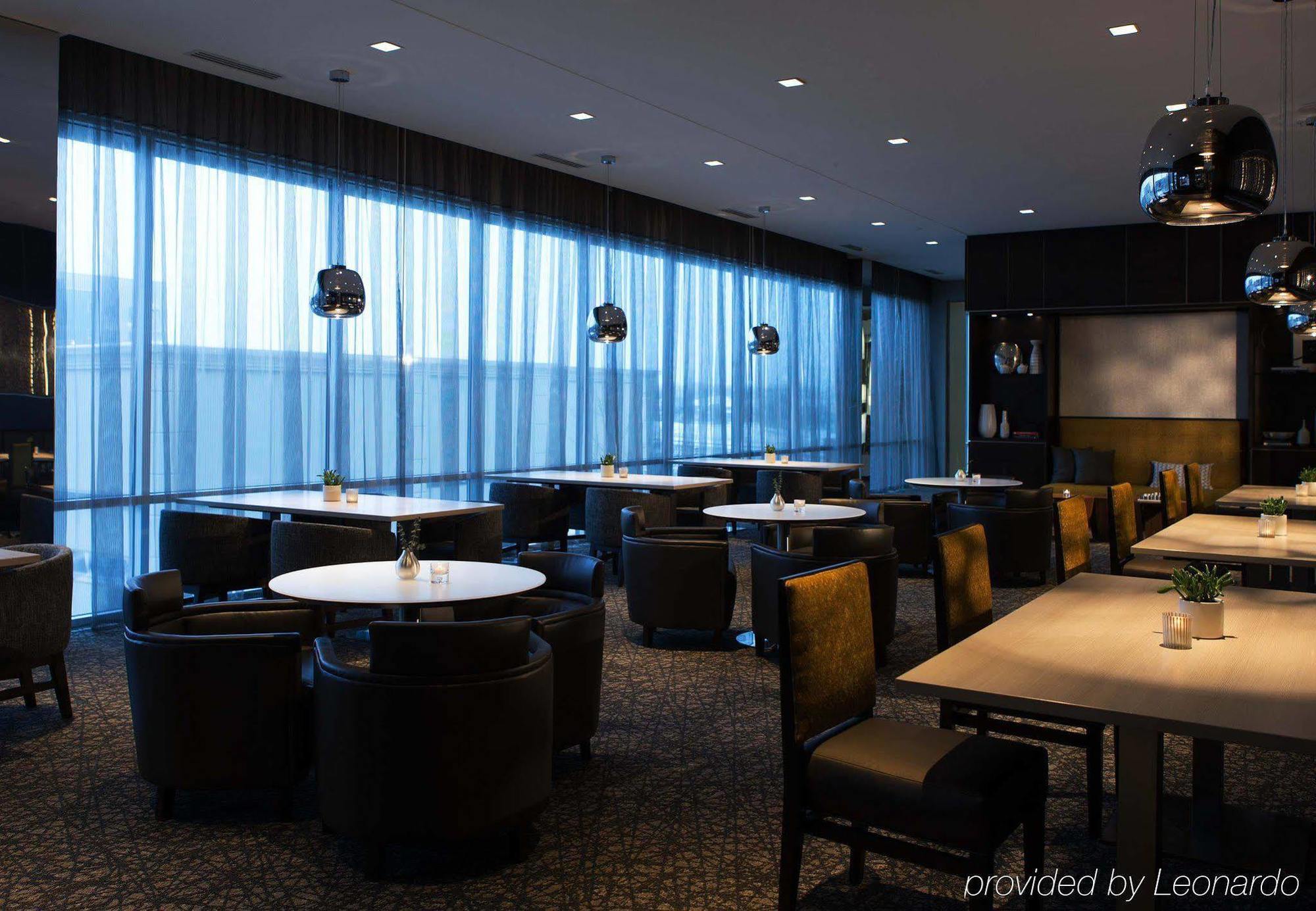 Ac Hotel Cincinnati At Liberty Center Вест-Честер Екстер'єр фото